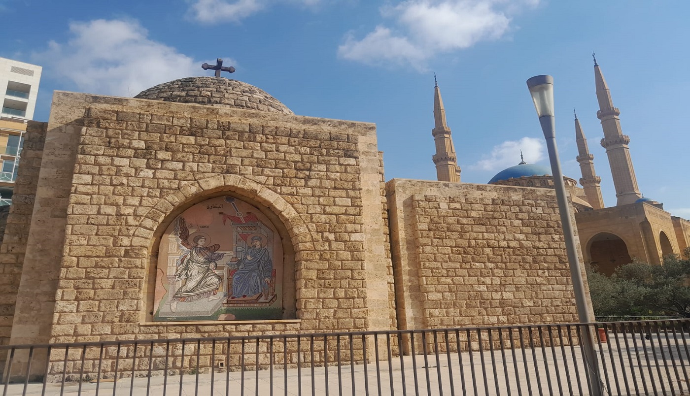 Beirute reafirma a resiliência e exibe contradições enquanto comemora a vida